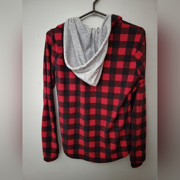 Ladies shirt ardene - Picture 1 of 3